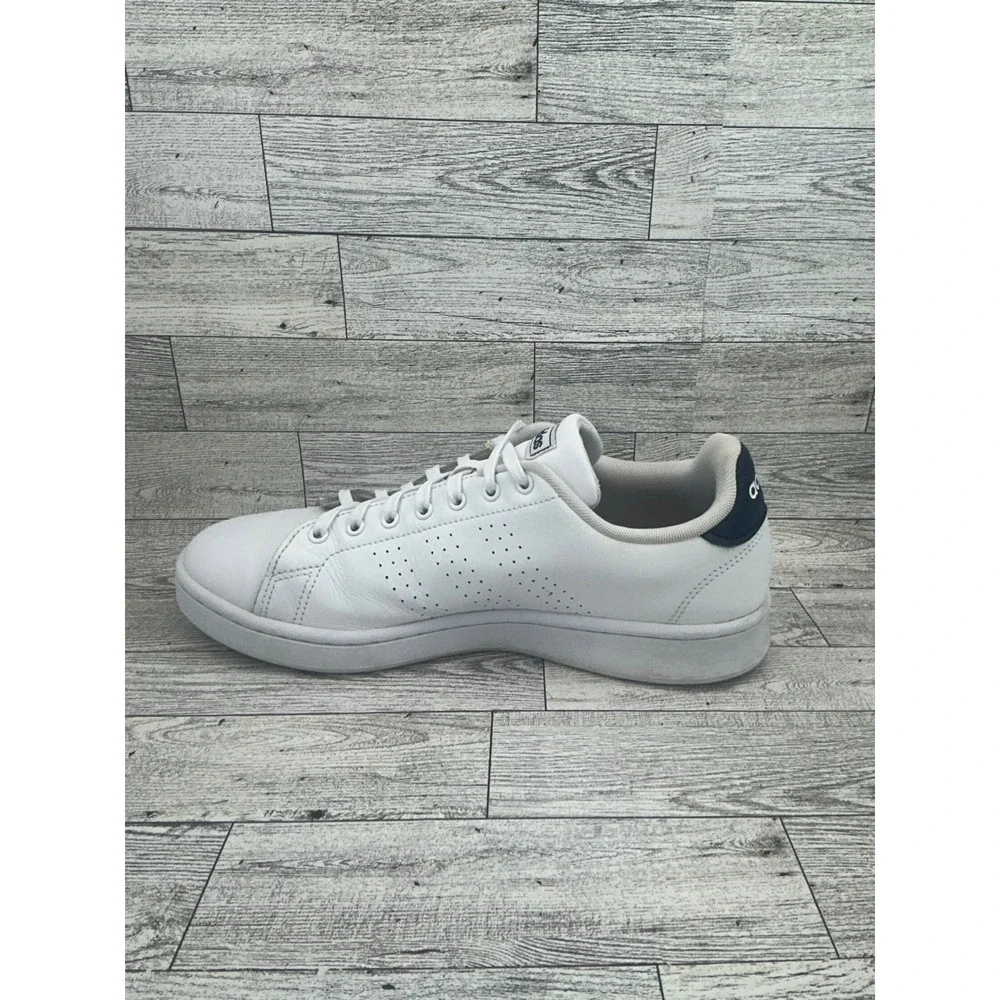 Adidas Mens Advantage Clean White Blue Sneakers Comfort CloudFoam Size US 10‎